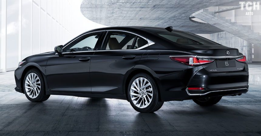 Lexus ES