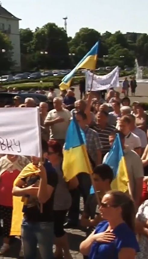 Мешканці восьми сіл Закарпаття вимагали створити об'єднану територіальну громаду