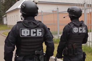 У Криму окупанти затримали судно з українськими рибалками