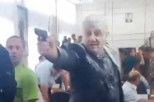 Полиция квалифицировала стрельбу на заседании Никопольского горсовета как хулиганство