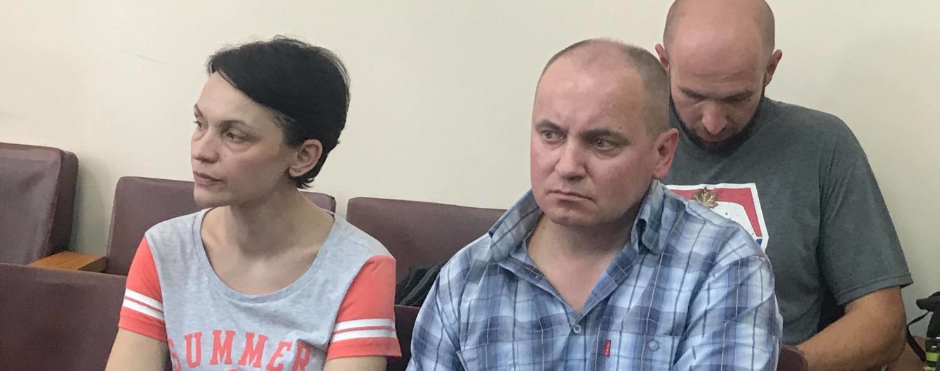Очень хорошо относится к АТОшникам. Родители подозреваемой в избиении Вербича не верят в ее вину