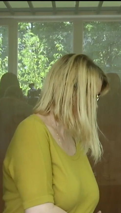 У Харкові няня, яка лупцювала дівчинку з ДЦП, постала перед судом
