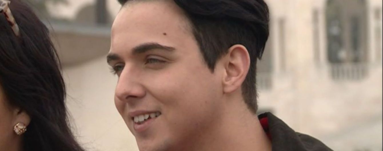 MELOVIN помолився та поставив свічки у португальському храмі