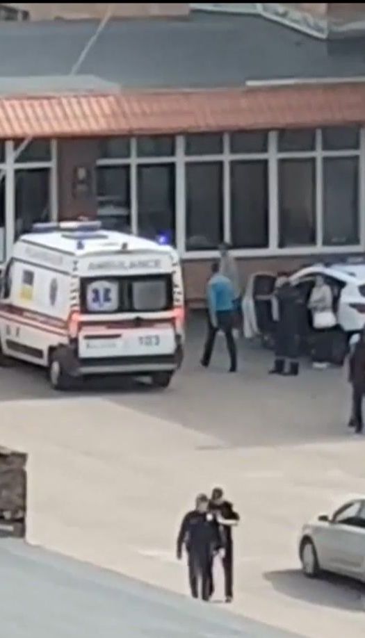 Масове отруєння у Черкасах: життю школярів та вчителів ніщо не загрожує