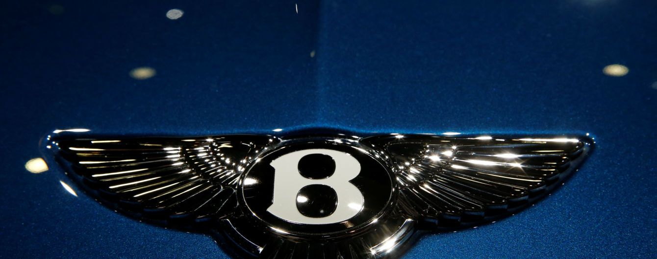 Bentley Flying Spur перейде на гібридні технології