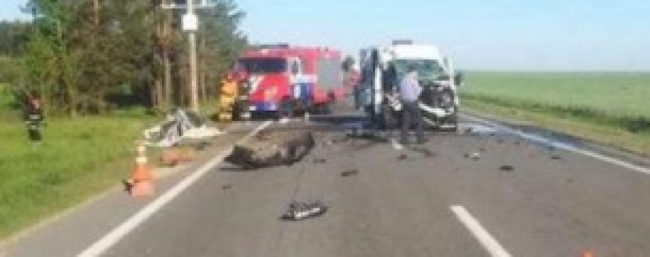 В Беларуси в ДТП попала детская футбольная команда из Украины. Есть погибший