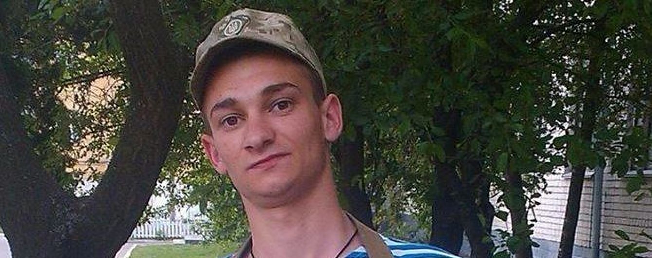 На Донбассе погиб украинский медик, вытаскивая из-под обстрела раненого