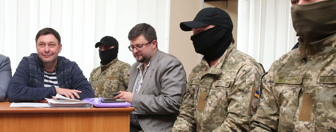 Поліція почала розслідувати крадіжку у квартирі Вишинського