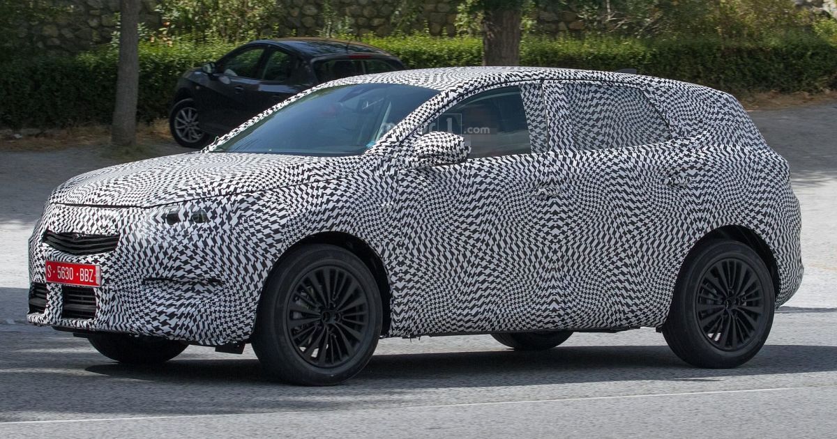 Peugeot 2008 перетвориться до невпізнання