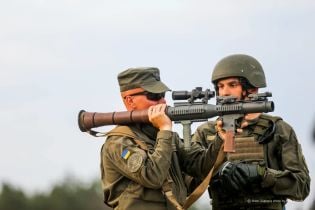 Нацгвардія отримала 500 гранатометів із США