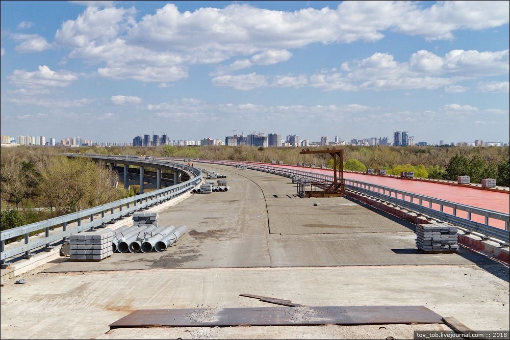 мост на Троещину