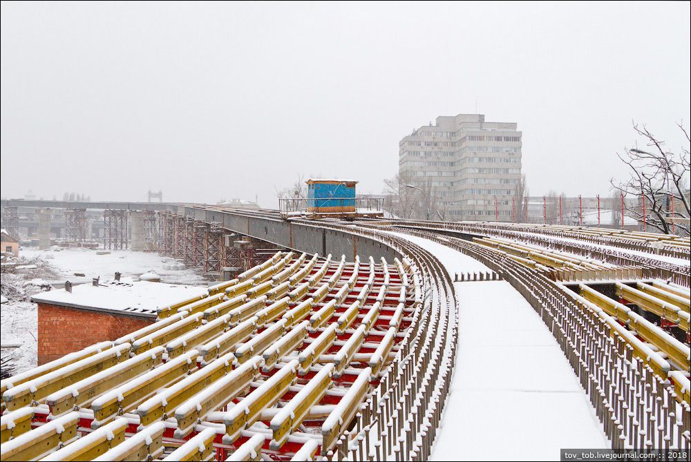 мост на Троещину
