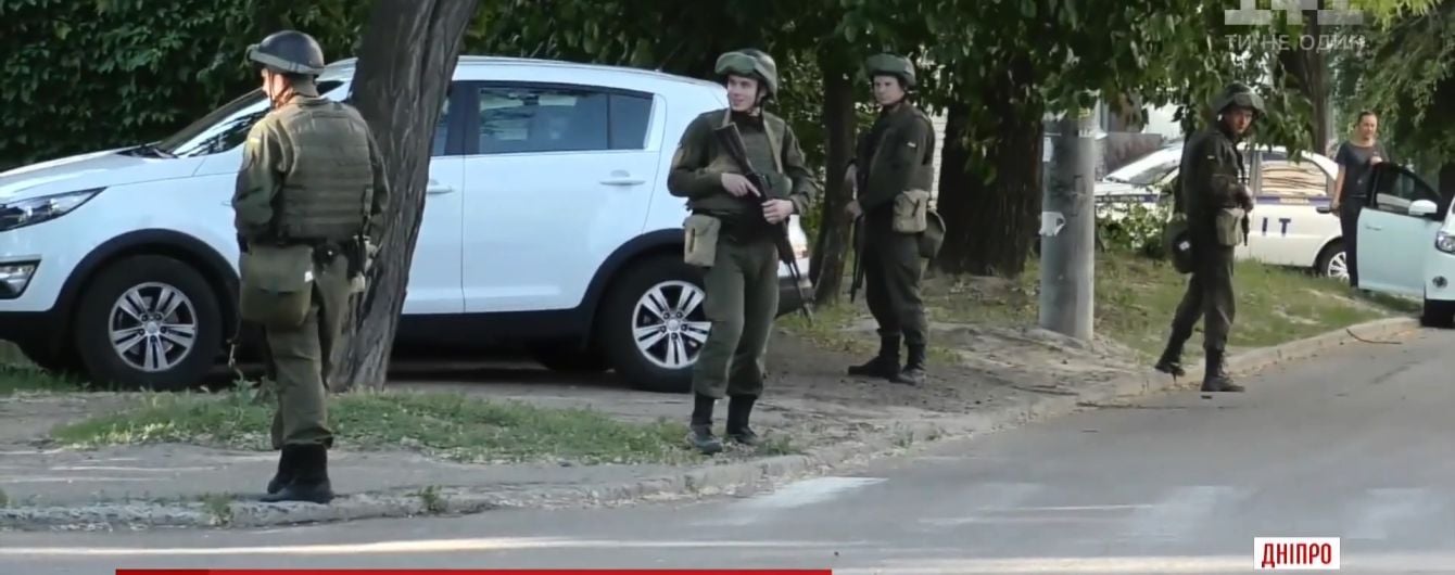 Дитсадок в епіцентрі теракту: раптові навчання поліції у Дніпрі налякали малюків і приголомшили батьків