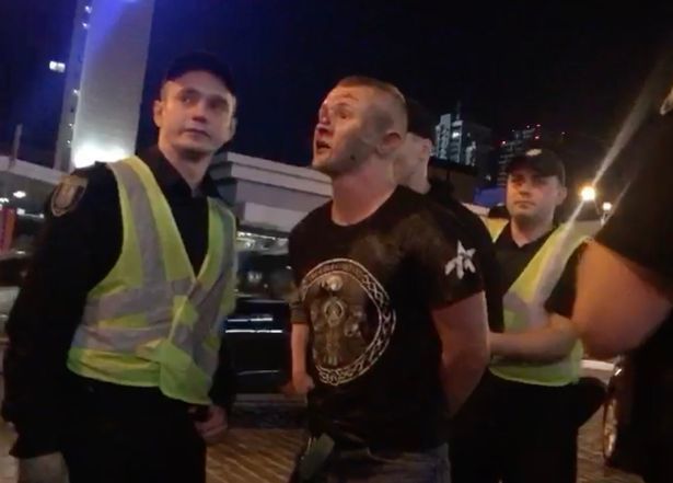 на англійців напали перед лч, бійка фанатів_3