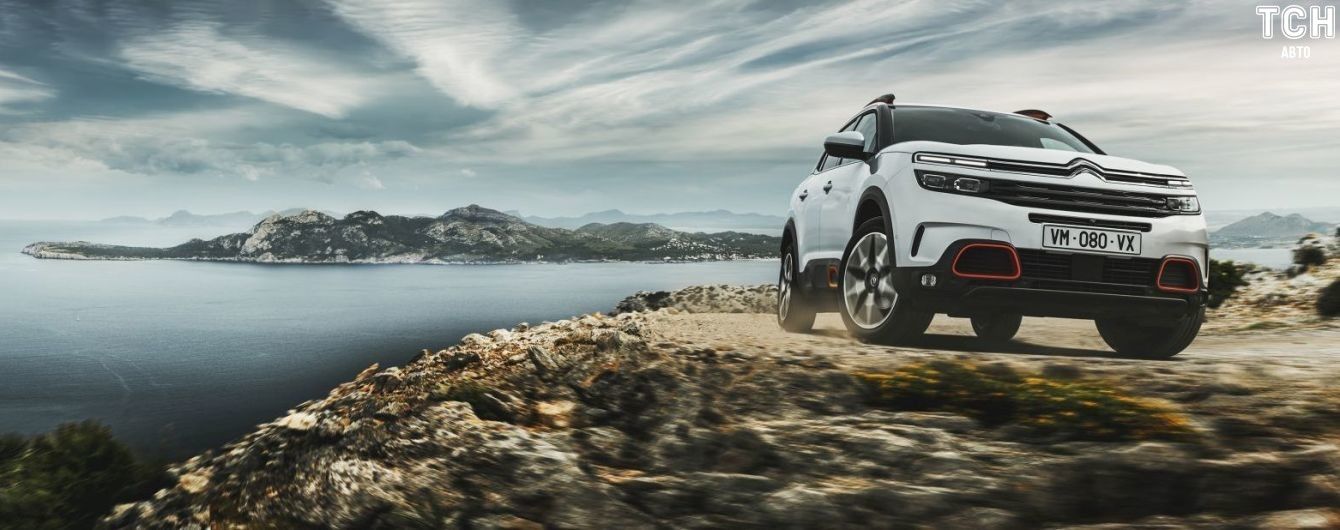 Citroen представил крупный кроссовер с высоким клиренсом