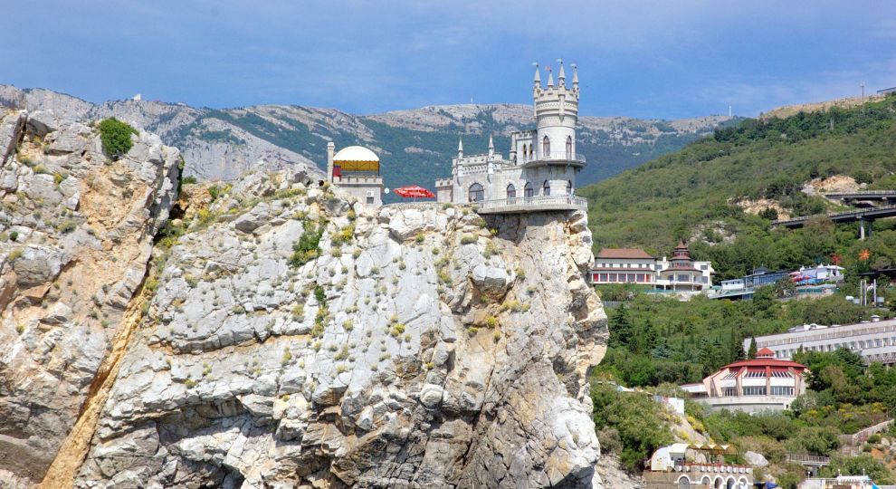 Народные депутаты предлагают изменить название Крыма