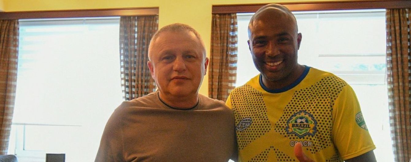 Он вернулся: легендарный полузащитник "Динамо" посетил Киев и встретился с Суркисом