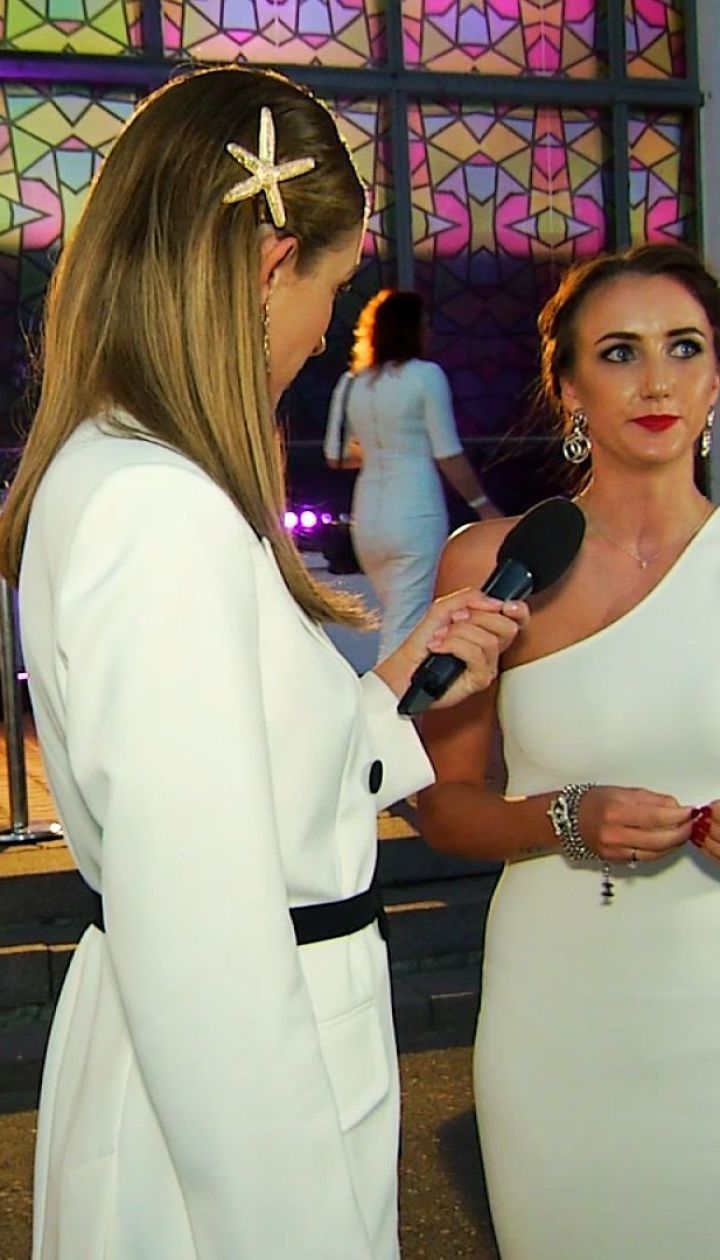 Анна Ризатдинова не захотела рассказывать, где живет с нардепом-беглецом Онищенко