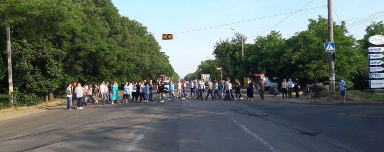 Підприємці з "7-го кілометру" перекрили об’їзну дорогу в Одесі
