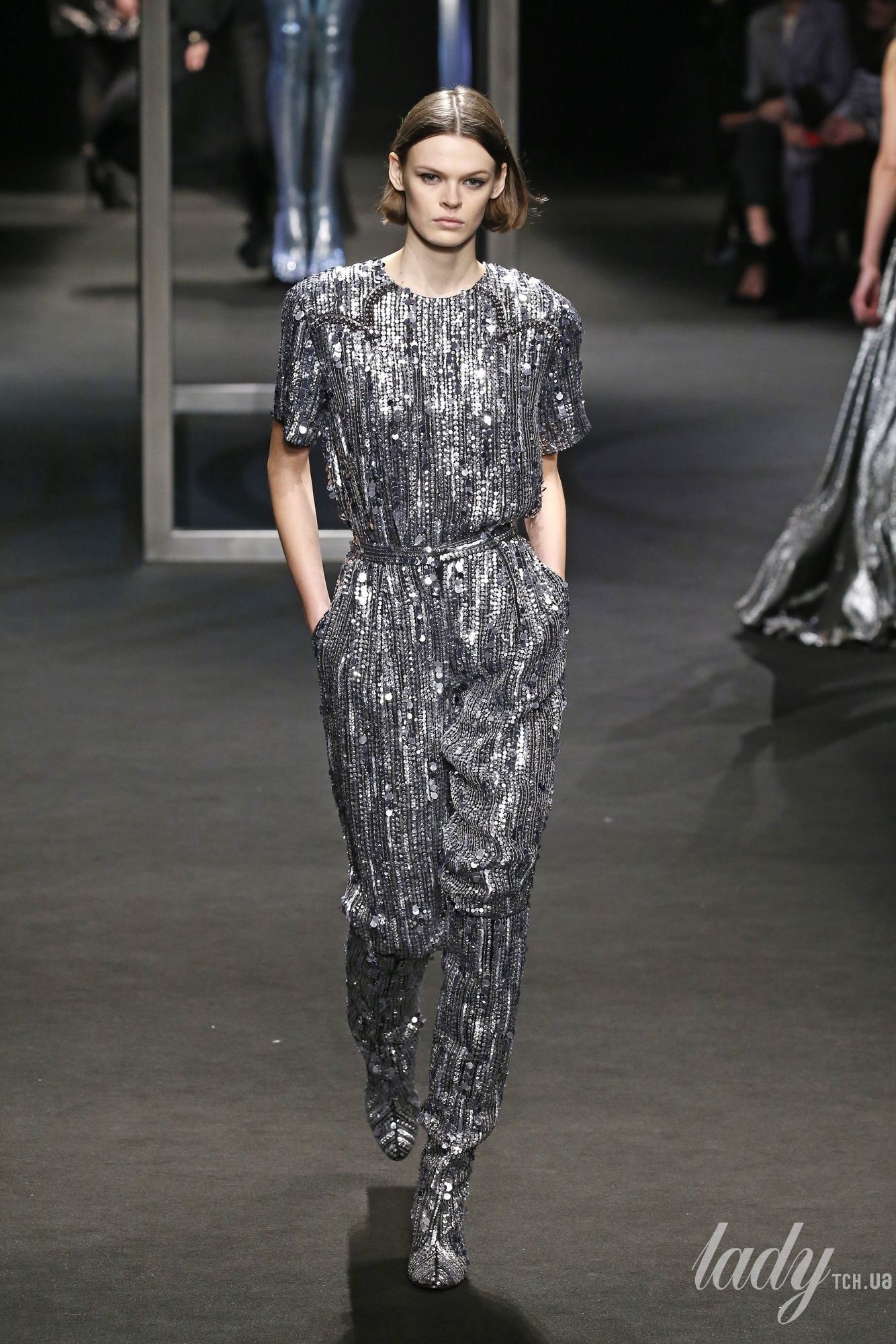 Коллекция Alberta Ferretti прет-а-порте сезона осень-зима 2018-2019_38