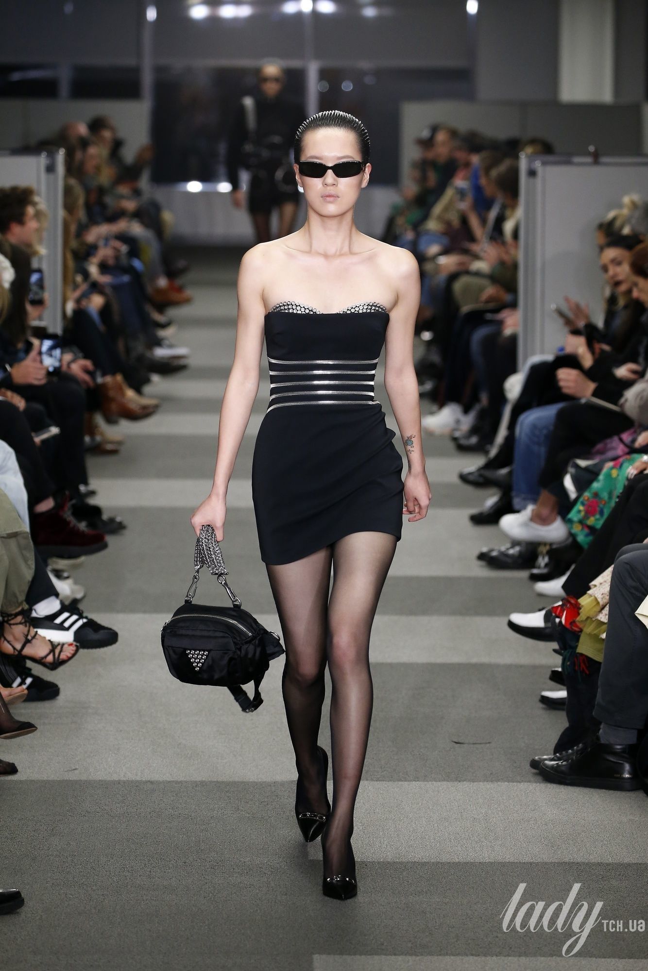 Коллекция Alexander Wang прет-а-порте сезона осень-зима 2018-2019_4