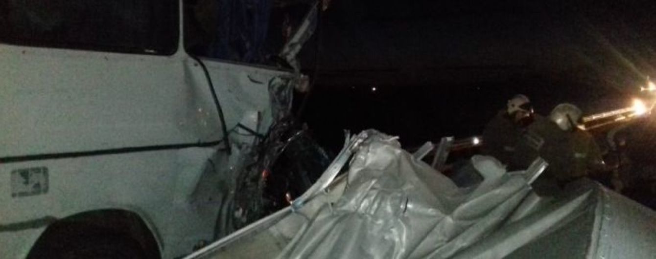 У Росії в ДТП потрапив мікроавтобус з українцями, троє людей постраждало