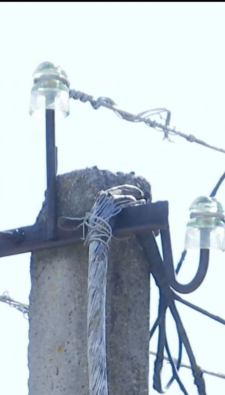 На Днепропетровщине девочка умерла от удара током на пороге квартиры