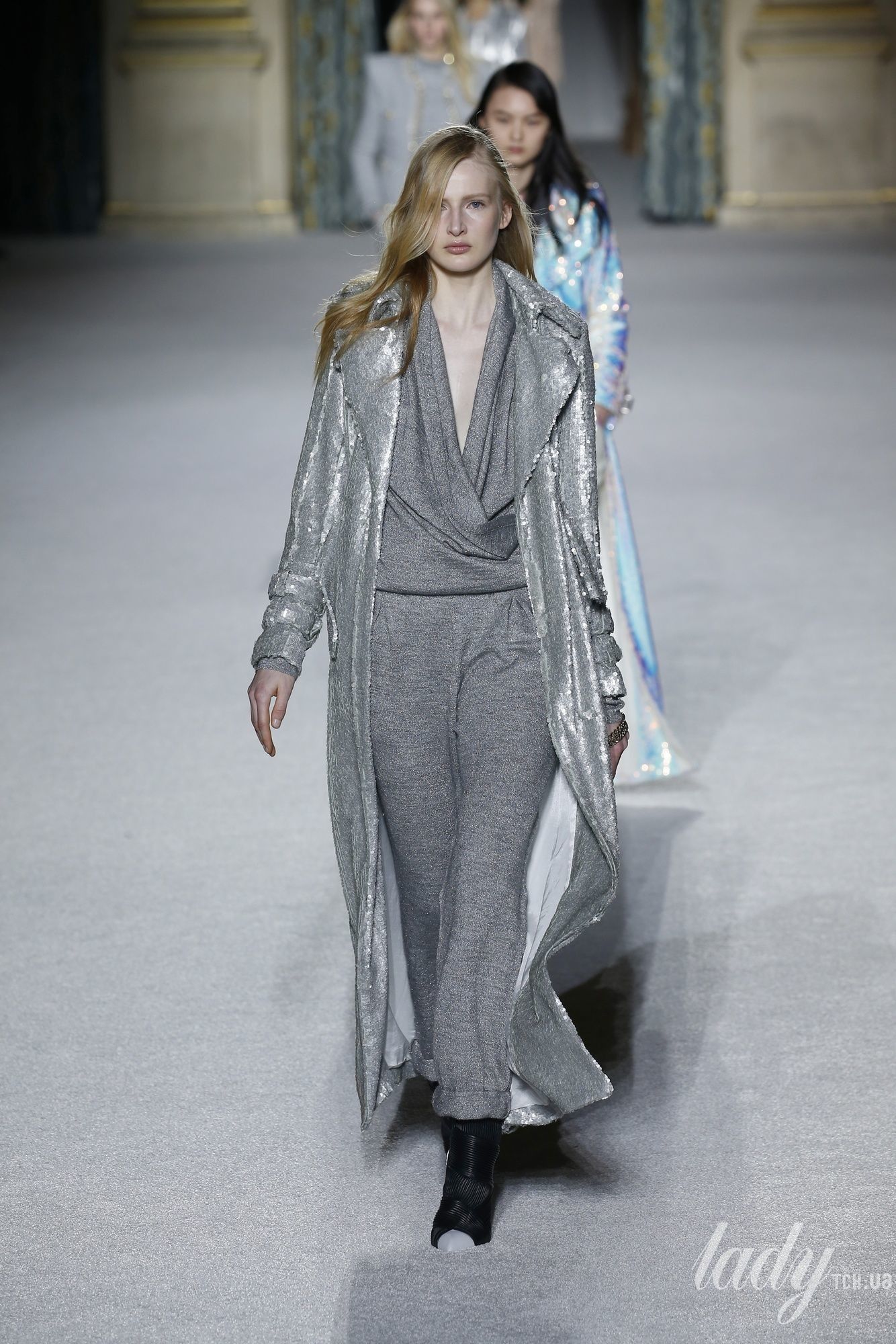 Коллекция Balmain прет-а-порте сезона осень-зима 2018-2019_12
