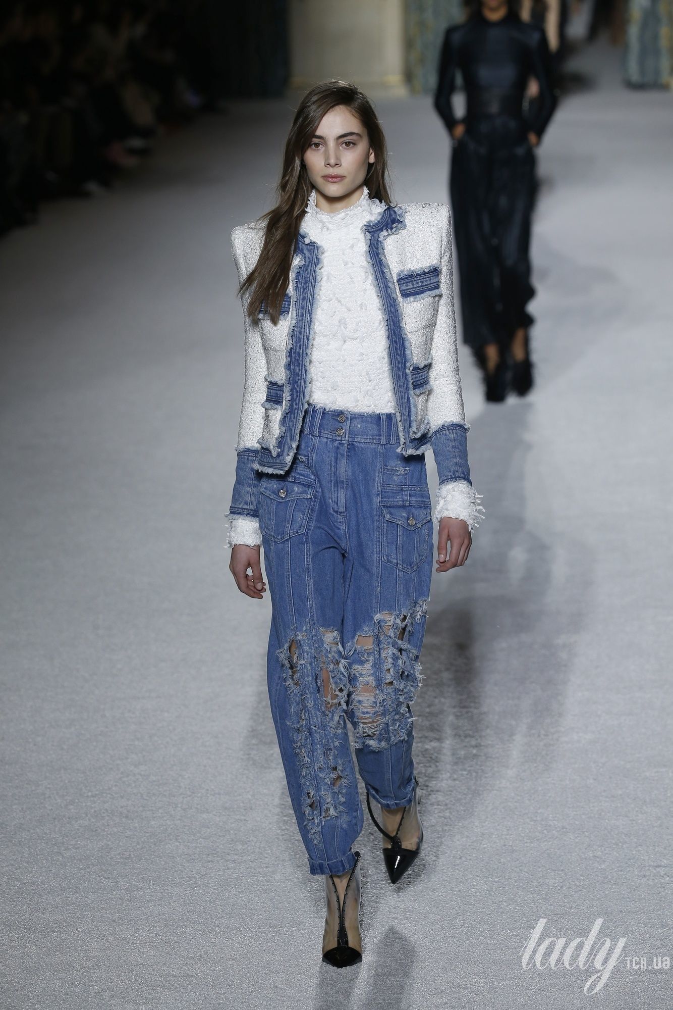 Коллекция Balmain прет-а-порте сезона осень-зима 2018-2019_25