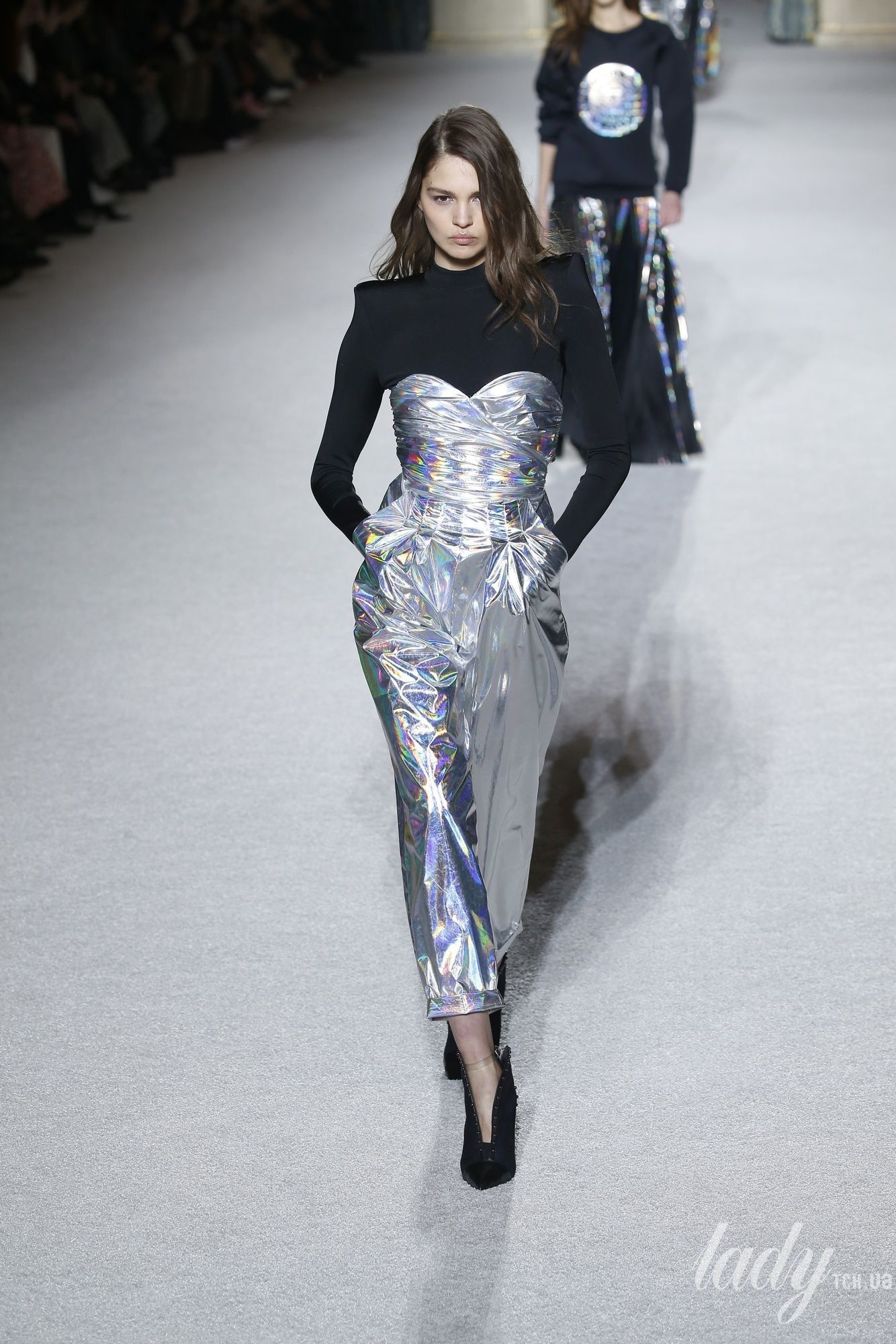 Коллекция Balmain прет-а-порте сезона осень-зима 2018-2019_87