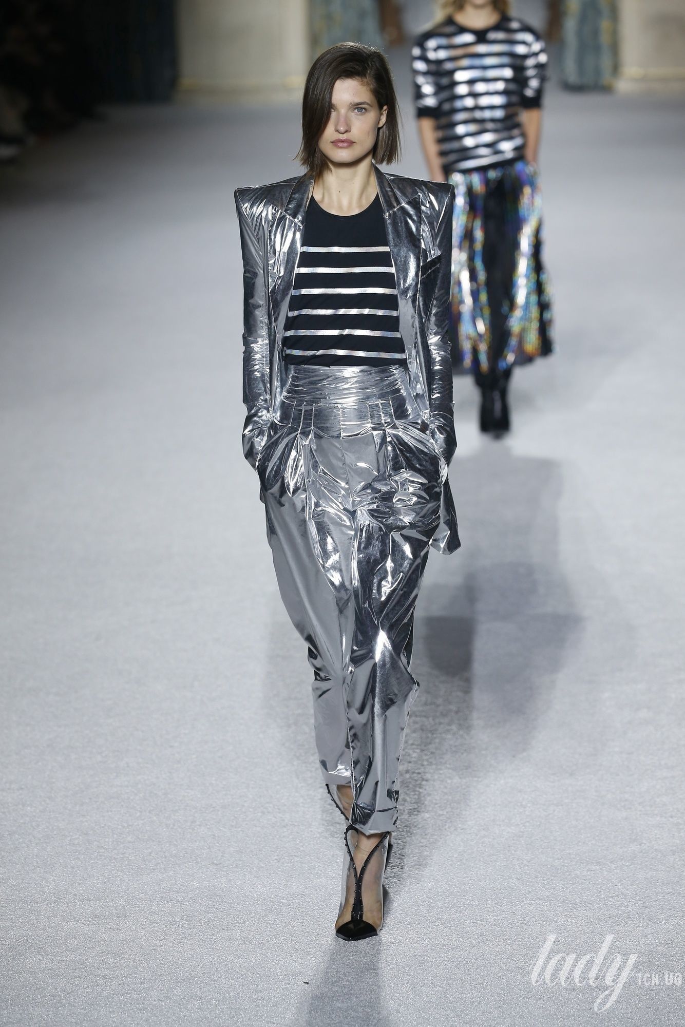 Коллекция Balmain прет-а-порте сезона осень-зима 2018-2019_89