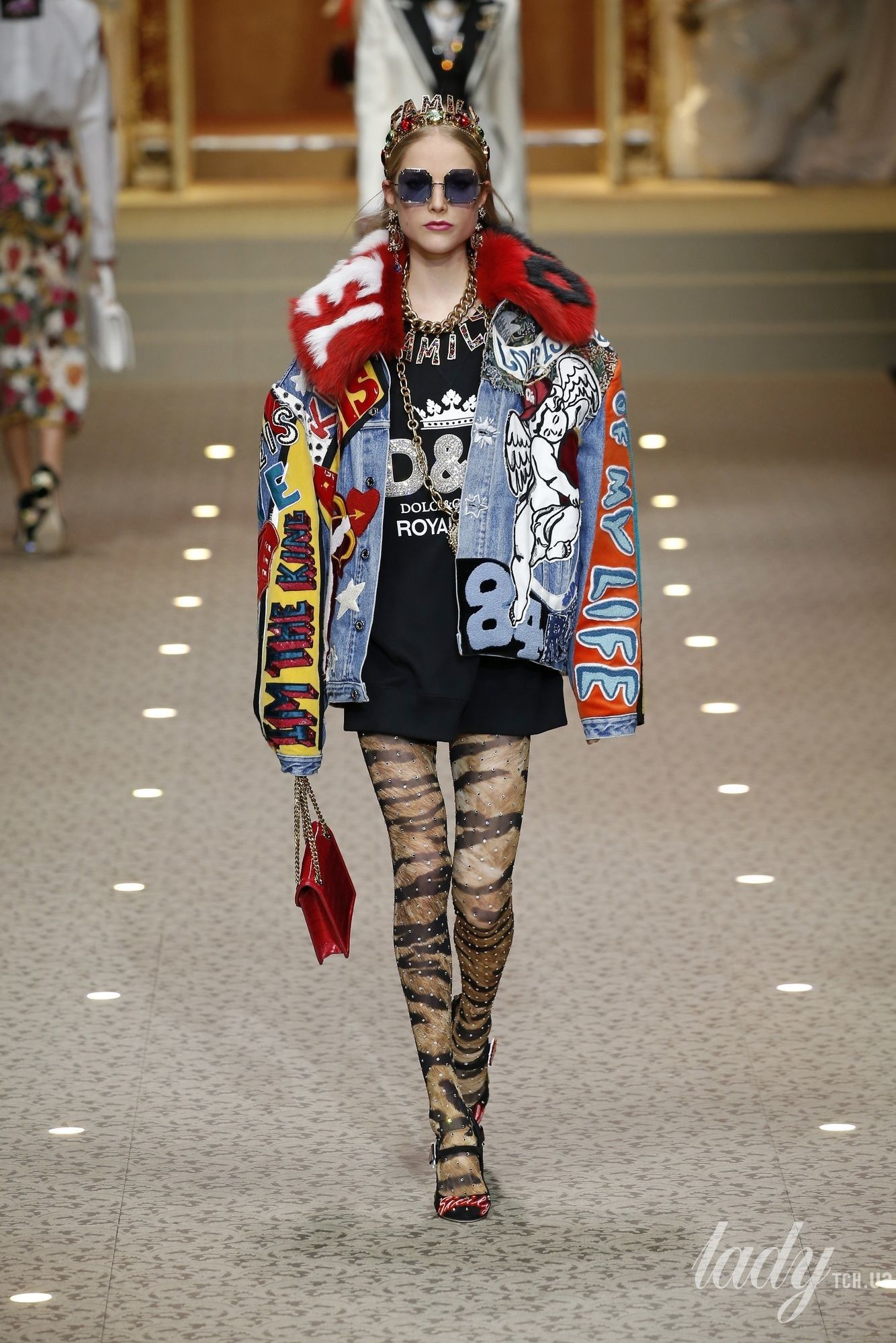 Коллекция Dolce&Gabbana прет-а-порте сезона осень-зима 2018-2019_59