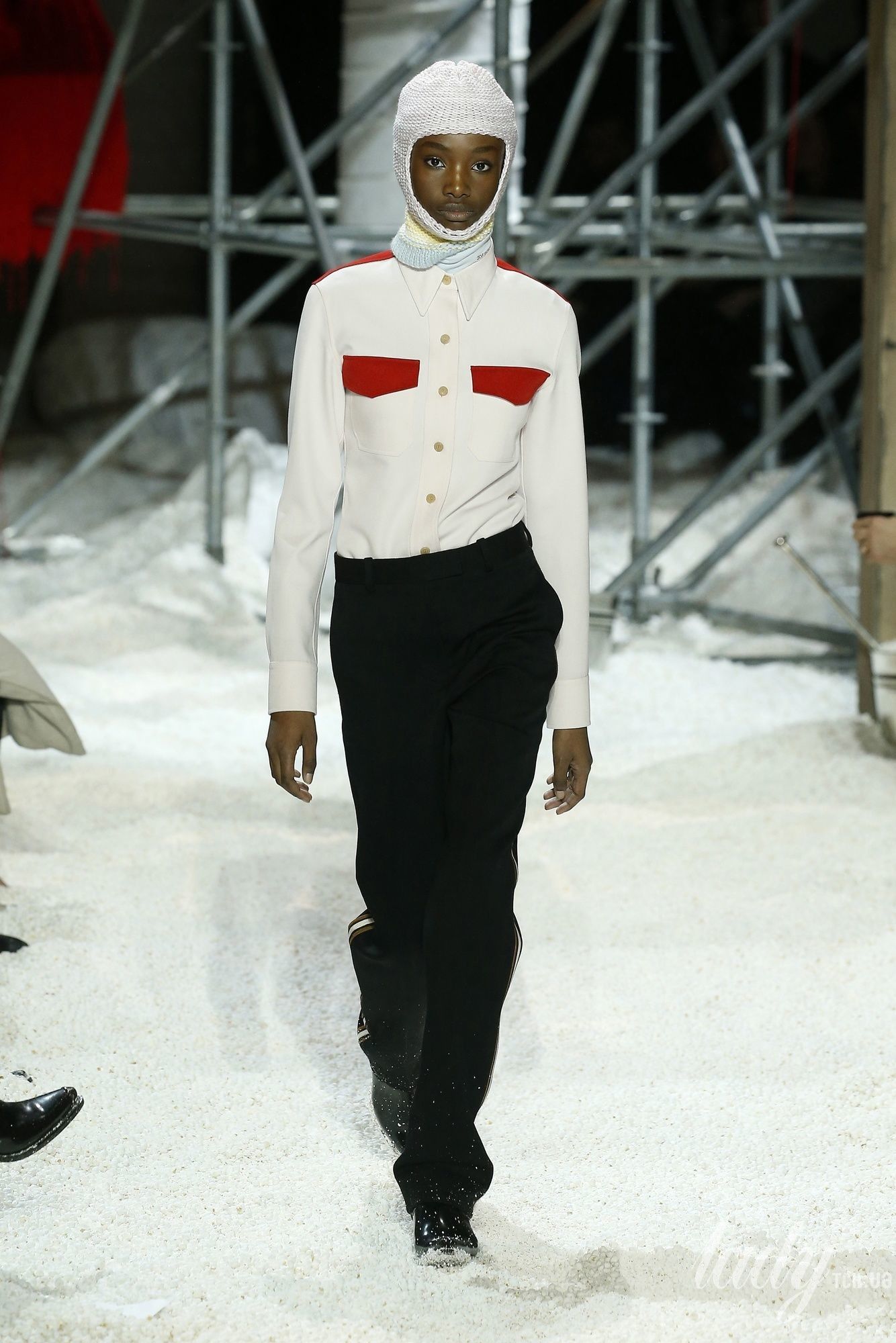 Коллекция Calvin Klein прет-а-порте сезона осень-зима 2018-2019_27