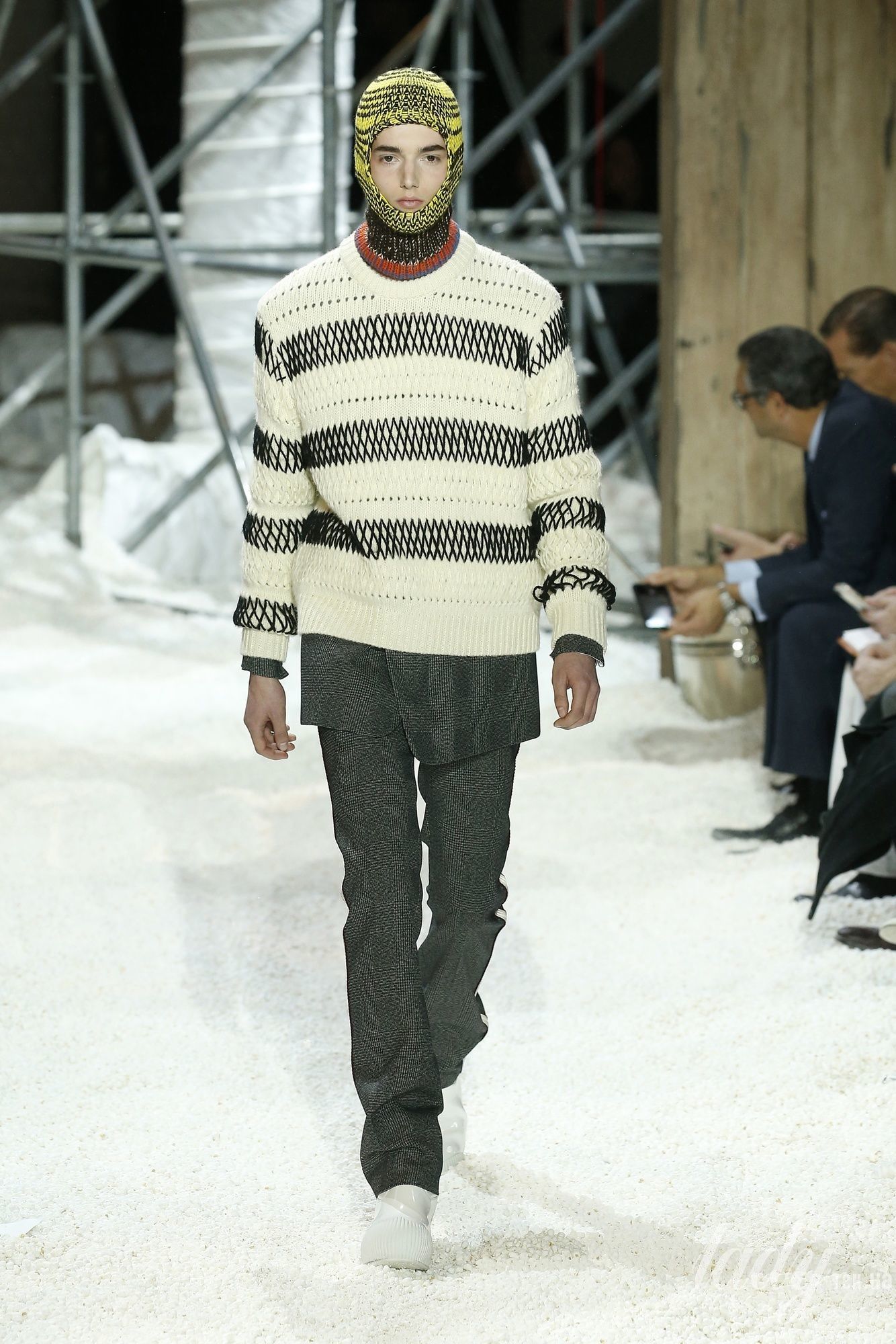 Коллекция Calvin Klein прет-а-порте сезона осень-зима 2018-2019_33