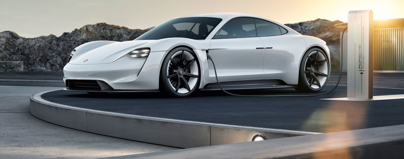 Электрический спорткар Porsche получит запас хода в 500 км