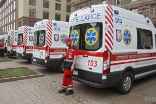 В Черновцах врача скорой помощи обвинили в пьянке на работе