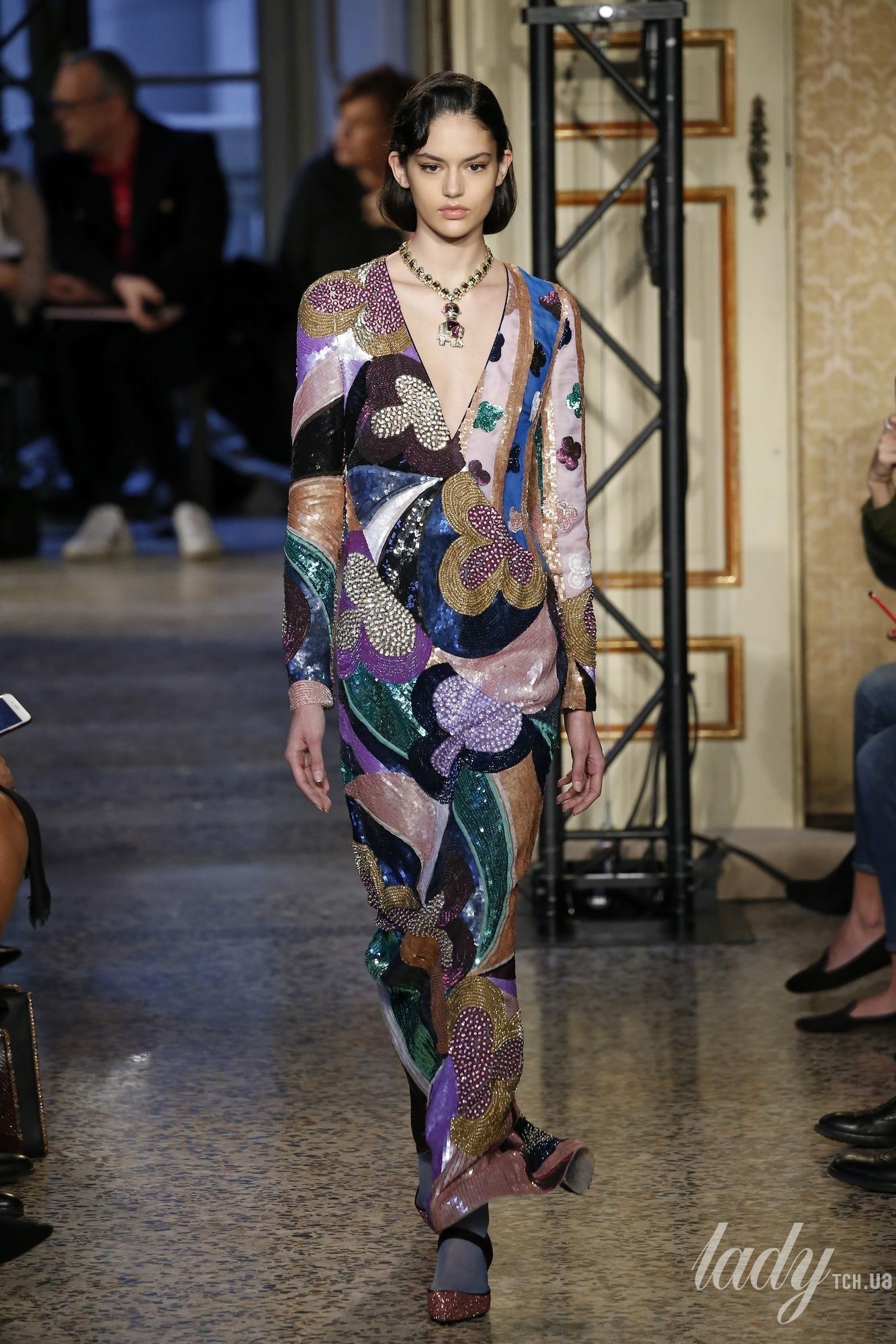 Коллекция Emilio Pucci прет-а-порте сезона осень-зима 2018-2019_17
