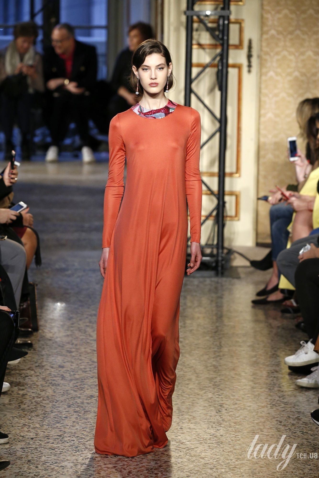 Коллекция Emilio Pucci прет-а-порте сезона осень-зима 2018-2019_38