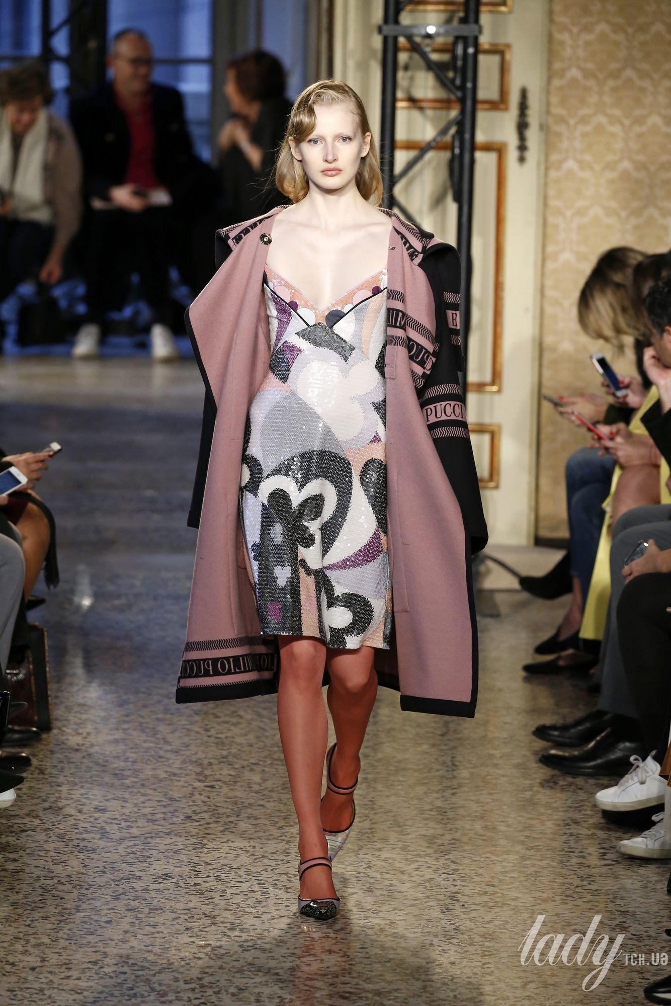 Коллекция Emilio Pucci прет-а-порте сезона осень-зима 2018-2019_31