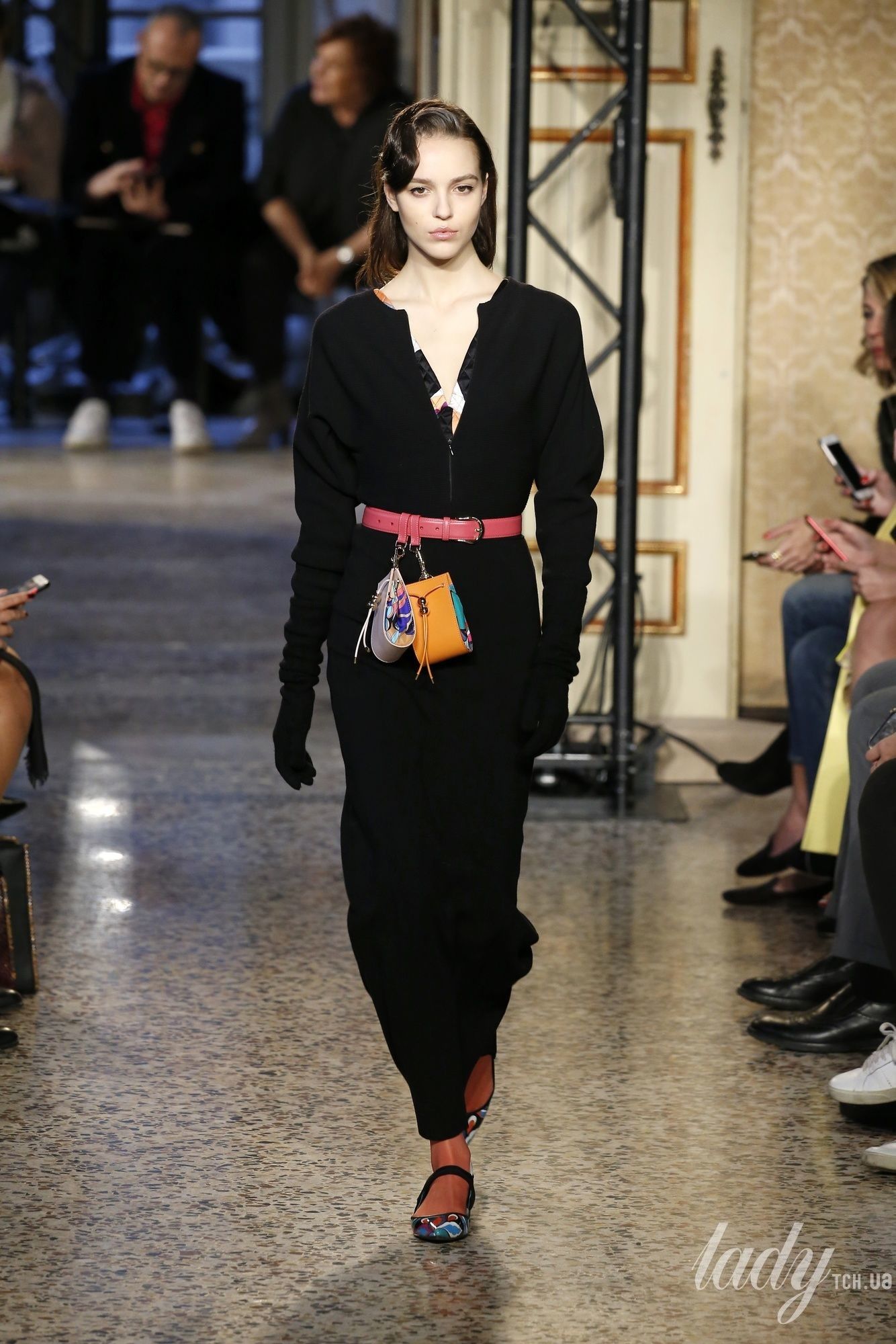 Коллекция Emilio Pucci прет-а-порте сезона осень-зима 2018-2019_32