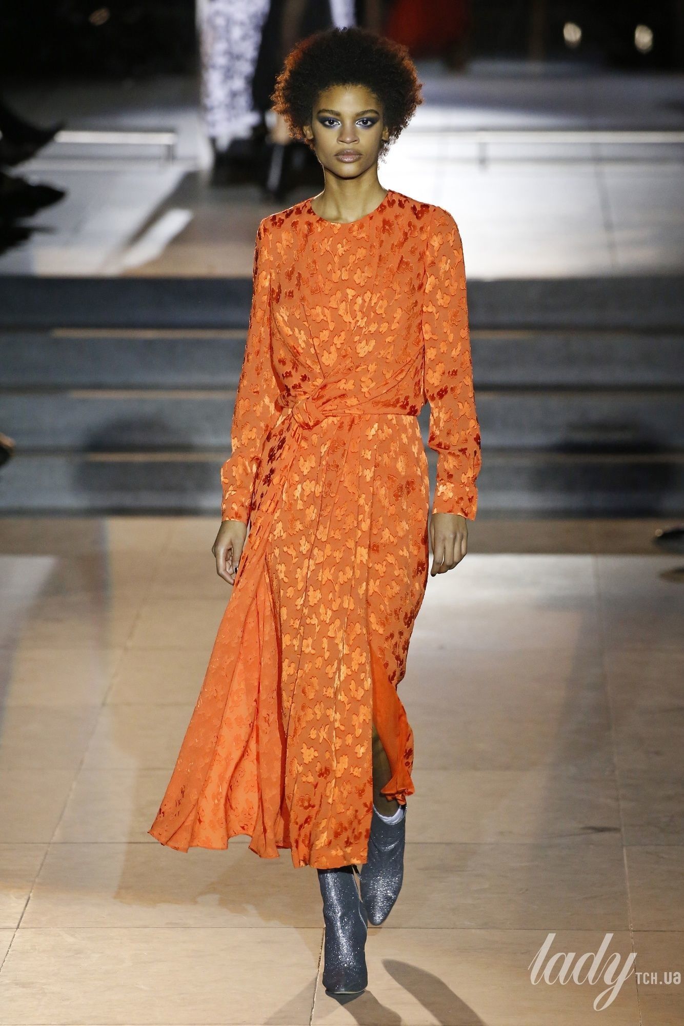 Коллекция Carolina Herrera прет-а-порте сезона осень-зима 2018-2019_7