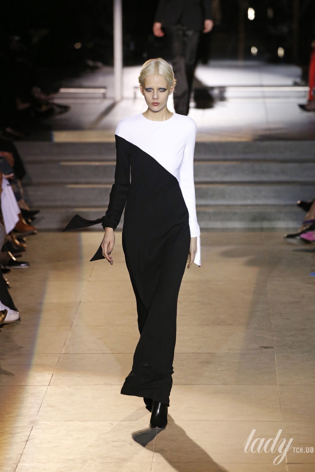 Коллекция Carolina Herrera прет-а-порте сезона осень-зима 2018-2019_27