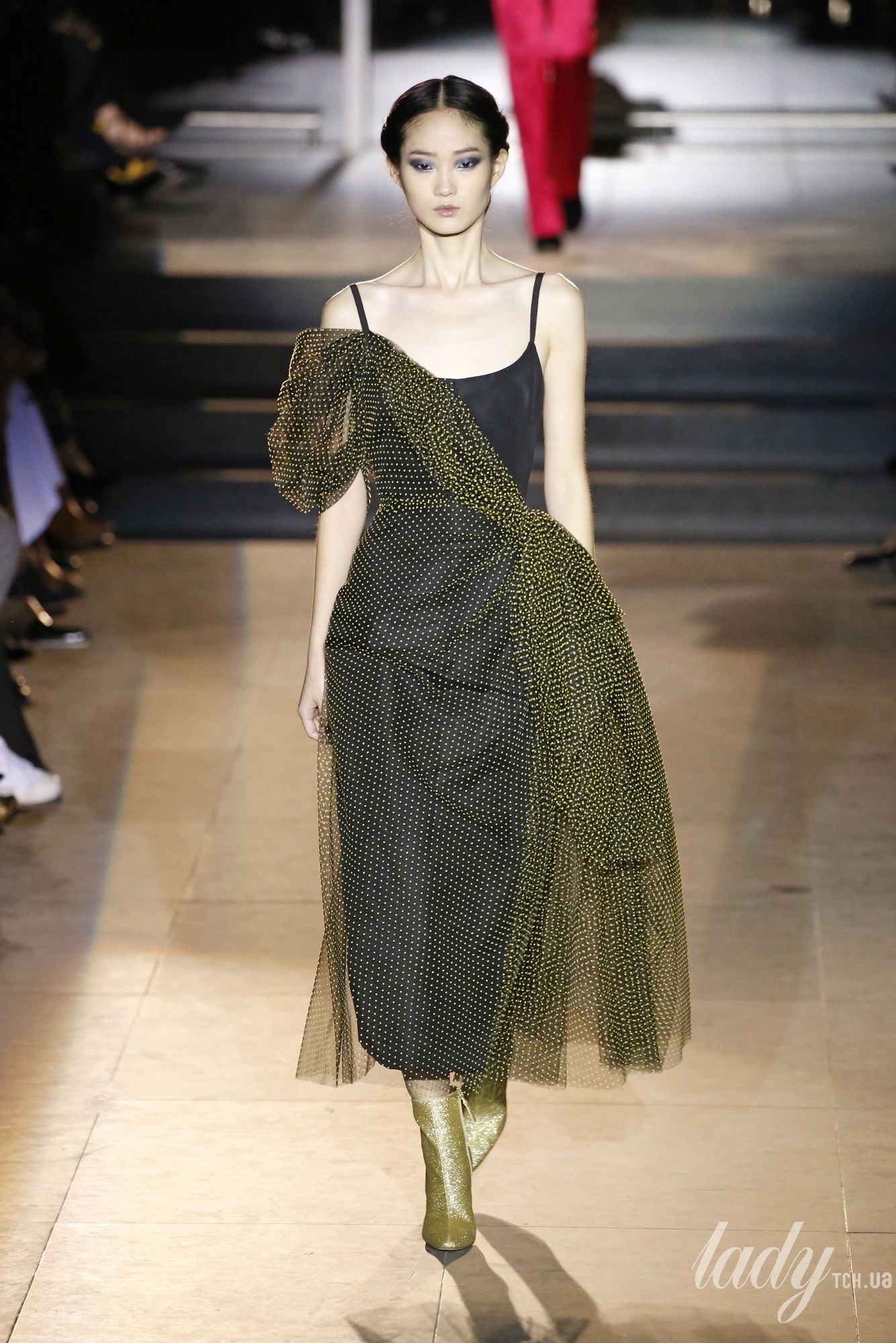 Коллекция Carolina Herrera прет-а-порте сезона осень-зима 2018-2019_29