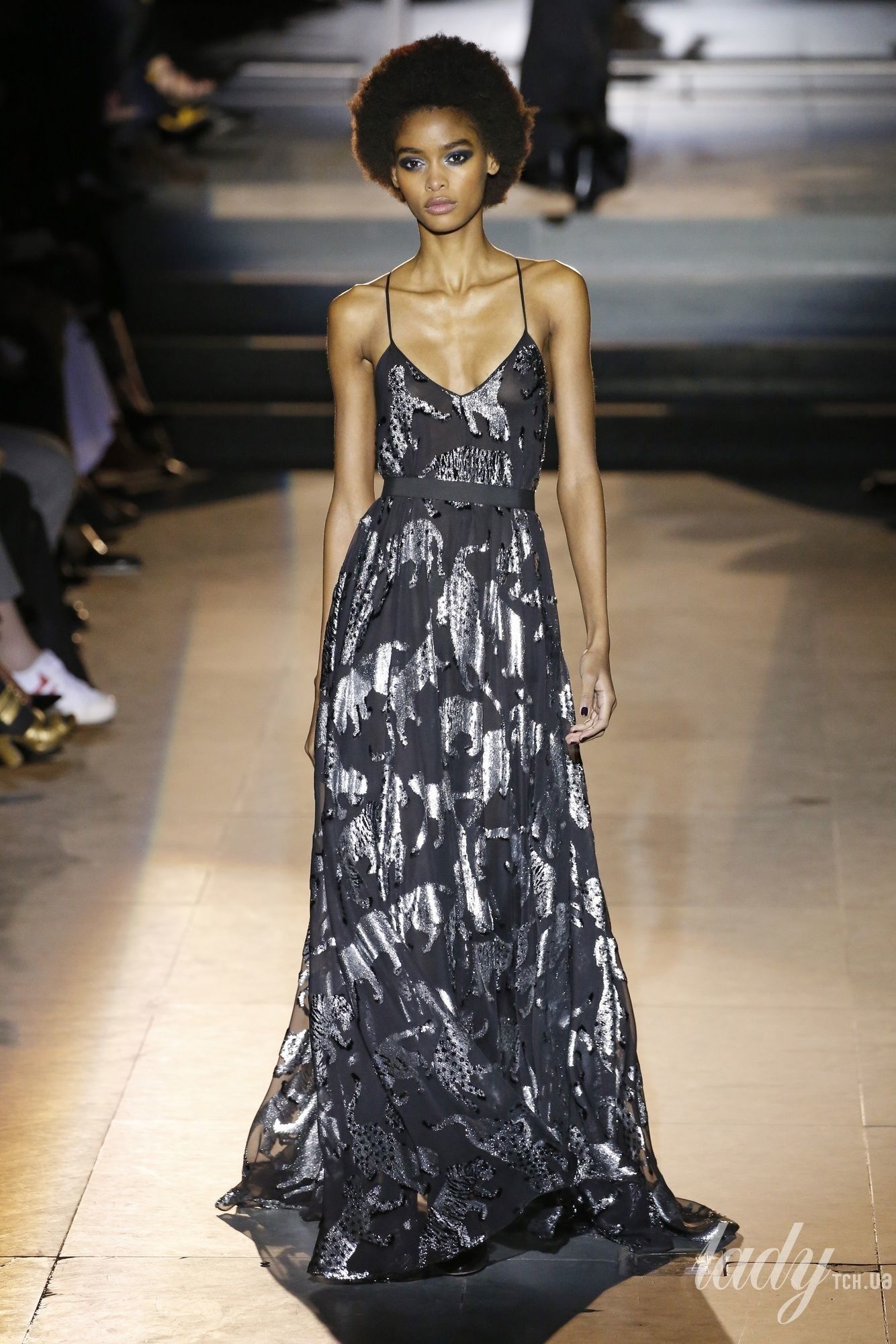 Коллекция Carolina Herrera прет-а-порте сезона осень-зима 2018-2019_26