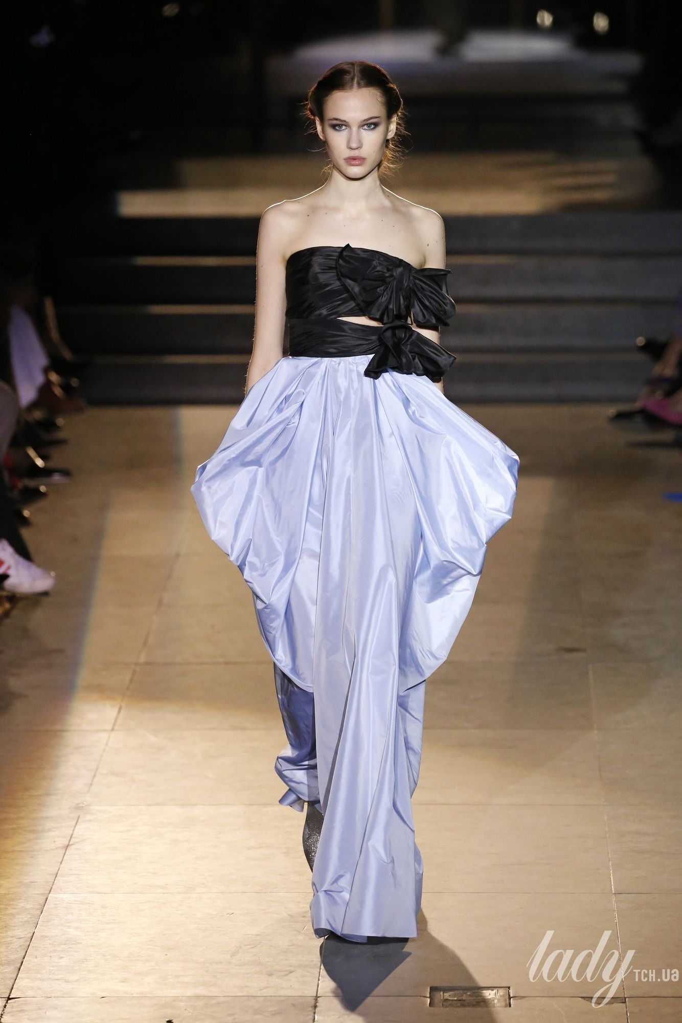 Коллекция Carolina Herrera прет-а-порте сезона осень-зима 2018-2019_37