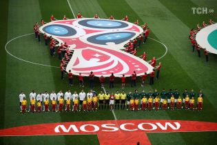 Позорные провалы организации чемпионата мира по футболу в России: нарисованные дома и запрещенный секс