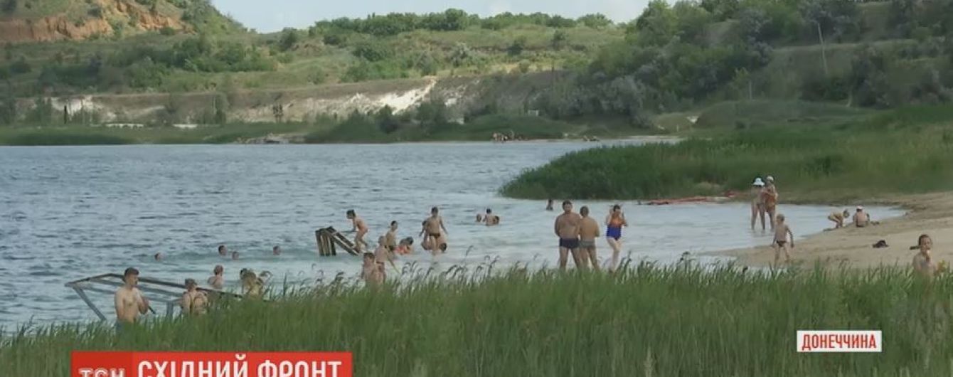 Дельцы на Донетчине устроили платный пляж в двух километрах от передовой