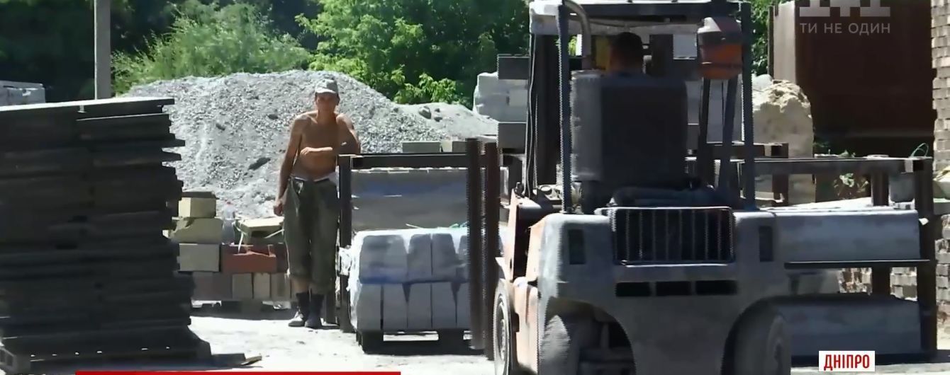 Військові прояснили скандальну ситуацію з працею солдат на заводі у Дніпрі