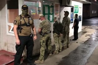 СБУ накрила цілий митний пункт на Буковині, де хабарі поставили на потік