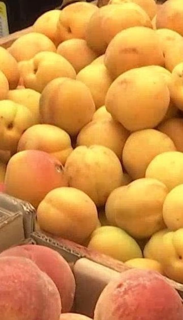 "Сніданок" перевірив персики й абрикоси на нітрати